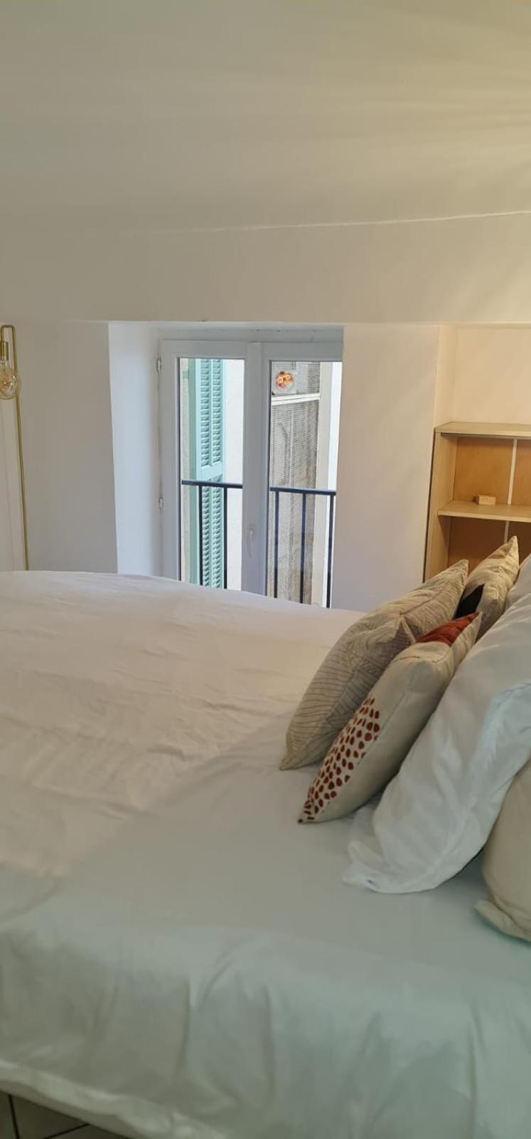 Le Cosy - Renovated In Place Massena Ницца Экстерьер фото